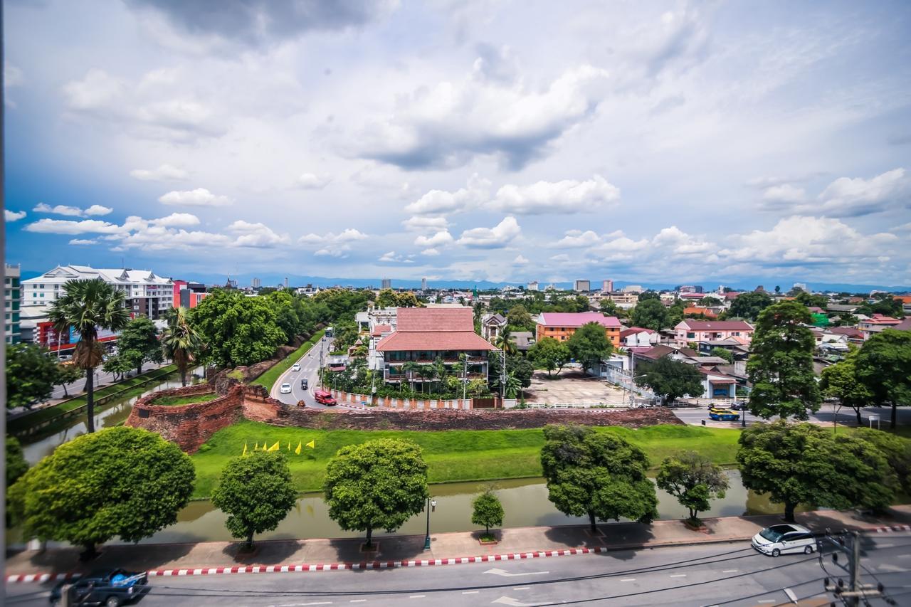 Leiview Hotel Чиангмай Екстериор снимка