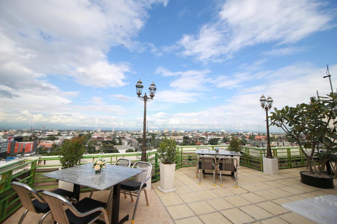 Leiview Hotel Чиангмай Екстериор снимка
